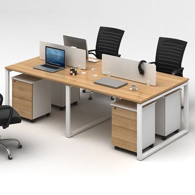 4-Wege-linearer gerader Büroschreibtisch aus Holz, modularer Arbeitsplatztisch