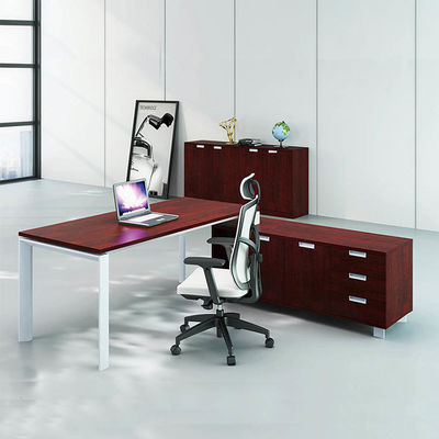 1,6 m roter Chefbürotisch mit Metallgestell, Chefschreibtisch