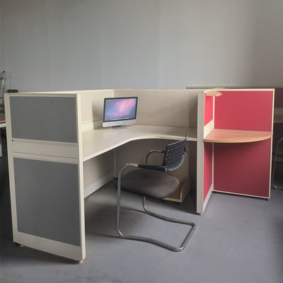 China 4 Personen Büro Schreibtisch Arbeitsplatz Büro Trennwände Tisch Arbeitsplatz